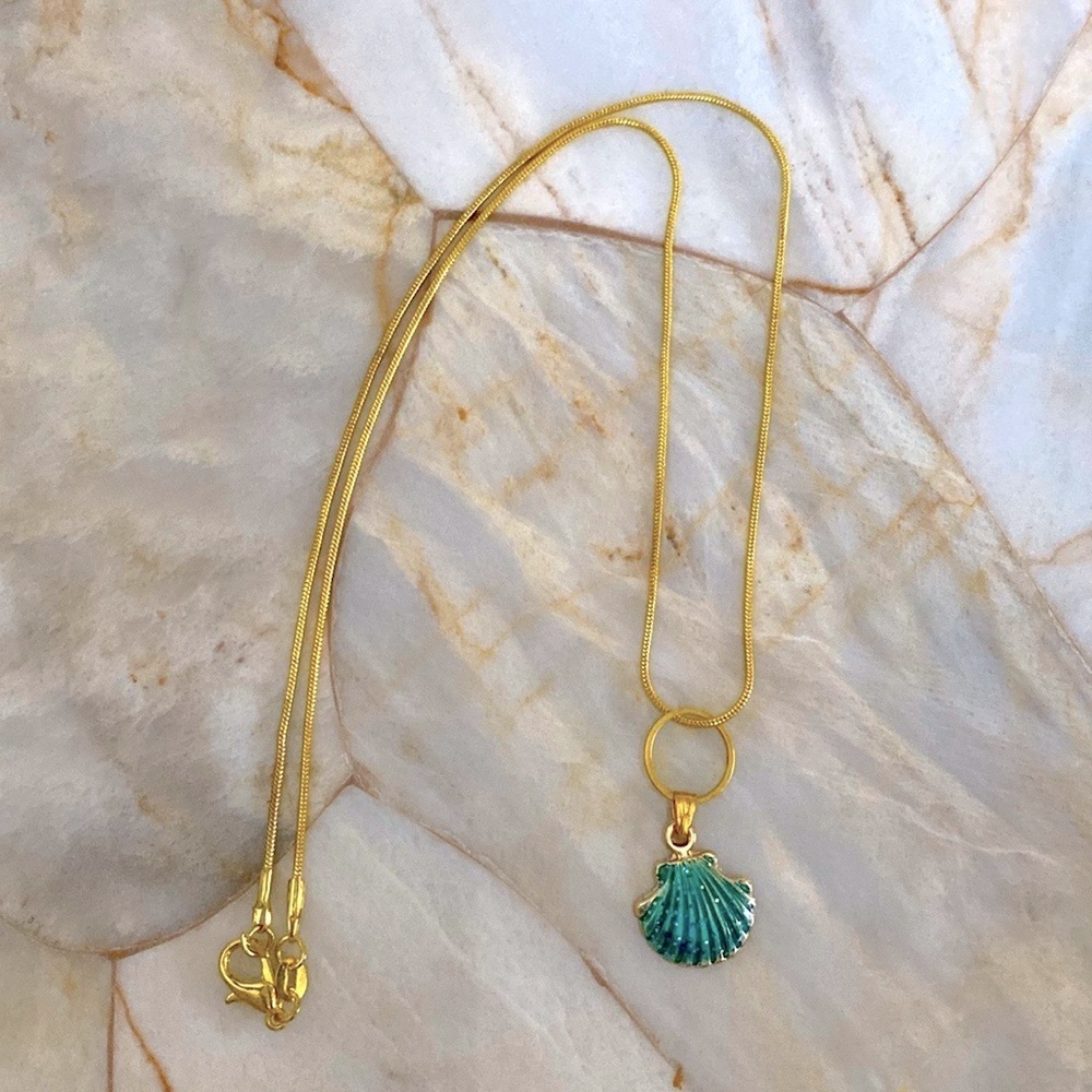 Gorgeous Jewelry Women's Charm Necklace Gold Chainโ